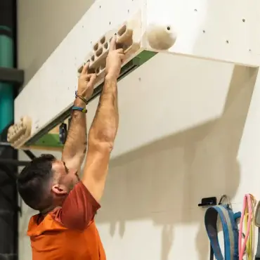 wall resistance training
